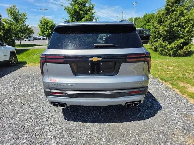 2024 Chevrolet Traverse AWD LT