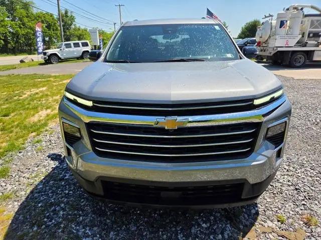 2024 Chevrolet Traverse AWD LT