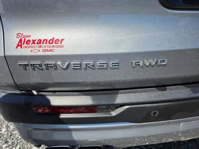 2024 Chevrolet Traverse AWD LT