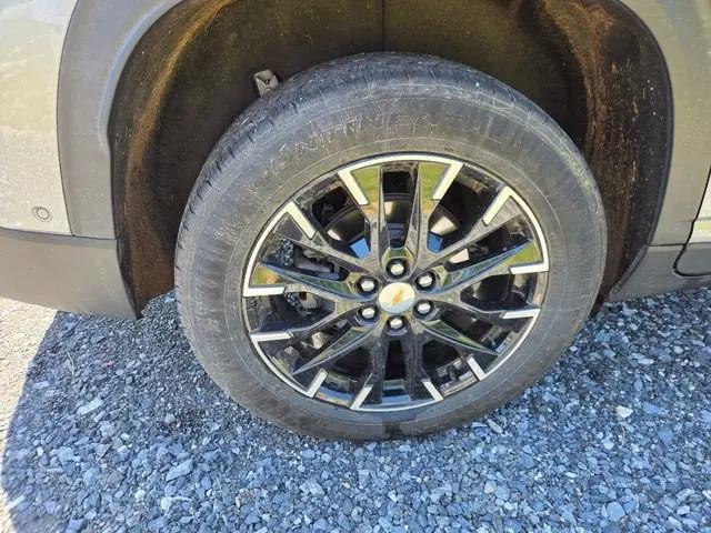 2024 Chevrolet Traverse AWD LT