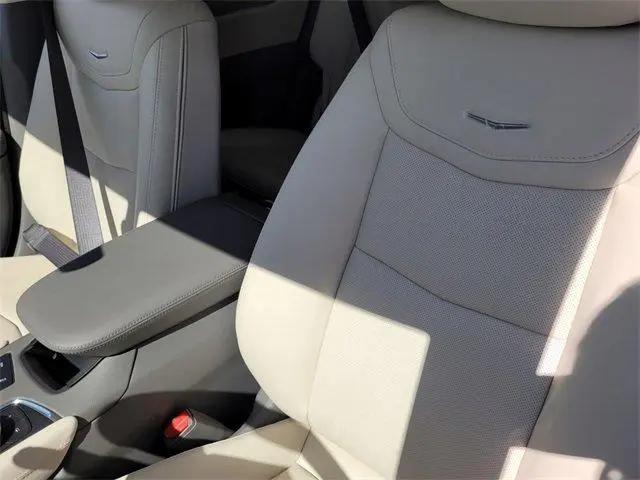 2025 Cadillac XT5 FWD Premium Luxury