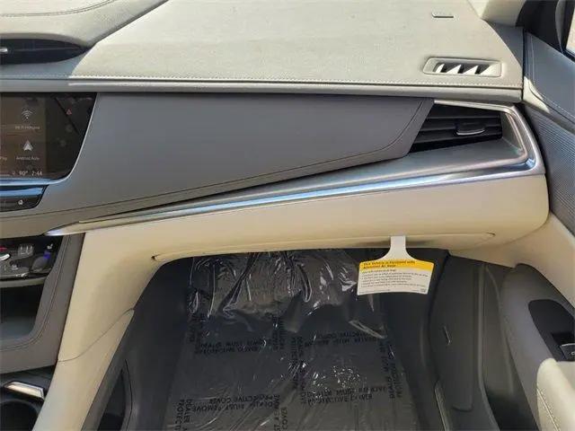 2025 Cadillac XT5 FWD Premium Luxury