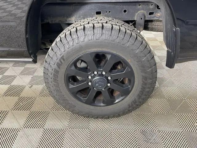 2020 Jeep Ram 2500 Big Horn Crew Cab 4x4 8' Box