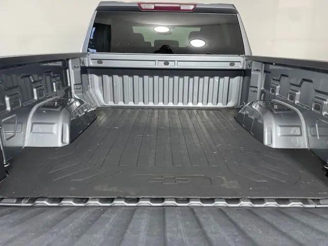 2020 Chevrolet Silverado 1500 4WD Crew Cab Short Bed LT