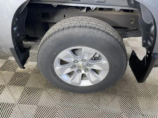2020 Chevrolet Silverado 1500 4WD Crew Cab Short Bed LT