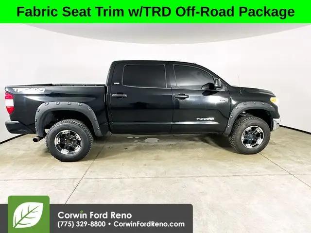 2017 Toyota Tundra SR5 5.7L V8