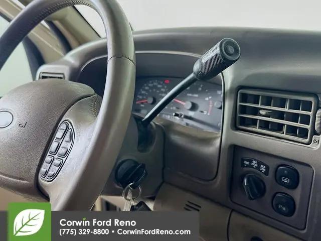 2004 Ford Excursion Limited