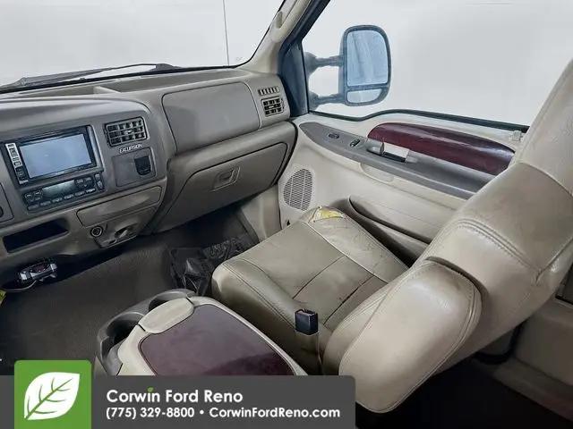 2004 Ford Excursion Limited