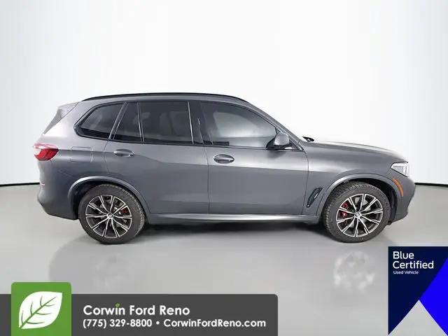 2022 BMW X5 M50i