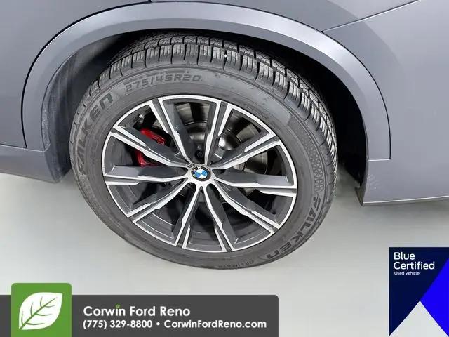 2022 BMW X5 M50i