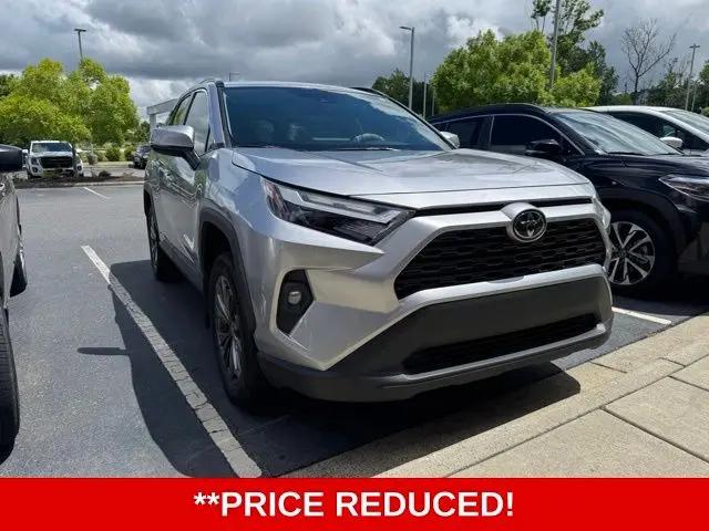 2025 Toyota RAV4 Hybrid XLE Premium