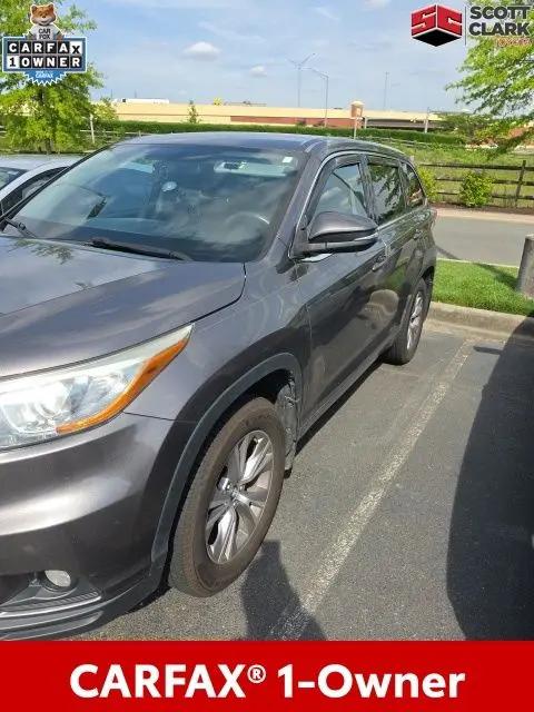 2016 Toyota Highlander LE Plus V6