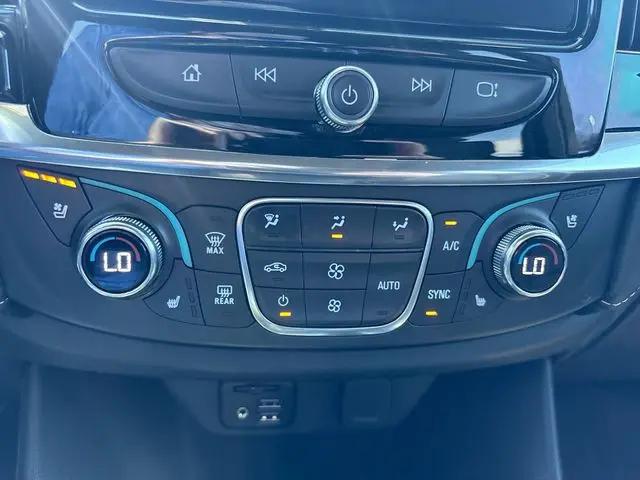 2023 Chevrolet Traverse FWD Premier