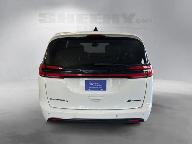 2024 Chrysler Pacifica Hybrid S Appearance Pkg