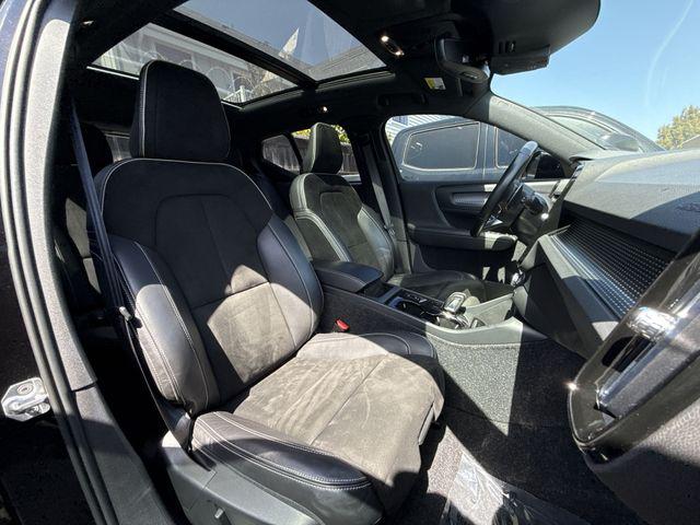 2020 Volvo XC40 T5 R-Design