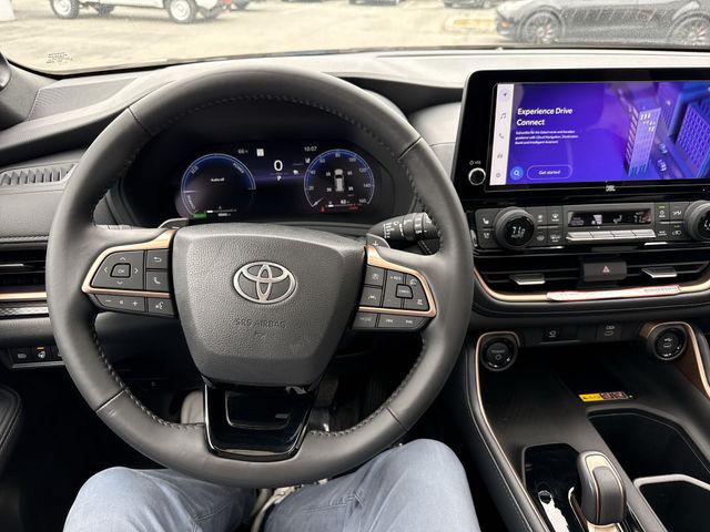 2025 Toyota Grand Highlander Hybrid Limited MAX