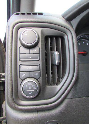 2022 Chevrolet Silverado 2500HD 4WD Crew Cab Standard Bed Custom
