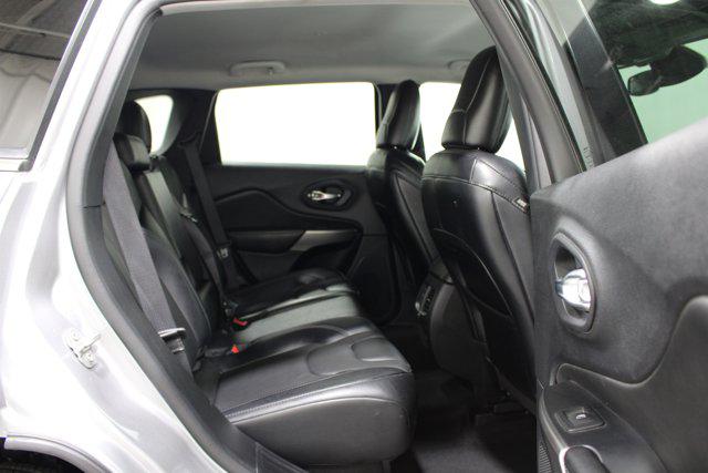 2022 Jeep Cherokee Latitude Lux 4x4