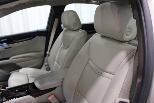 2016 Cadillac XTS Premium Collection