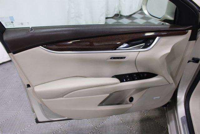 2016 Cadillac XTS Premium Collection