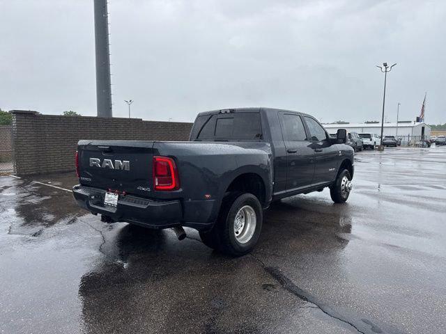 2026 Ram 3500 Laramie Mega Cab 4x4 6'4" Box