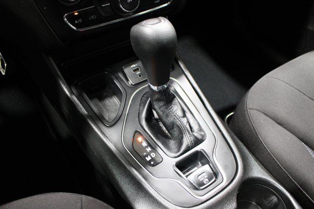 2021 Jeep Cherokee Latitude FWD