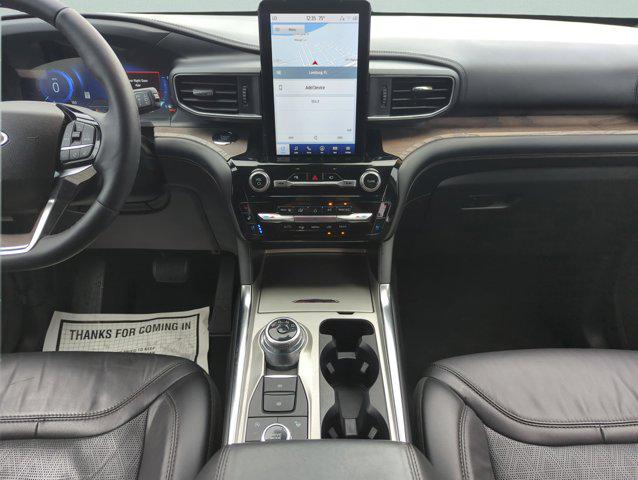 2022 Ford Explorer Platinum