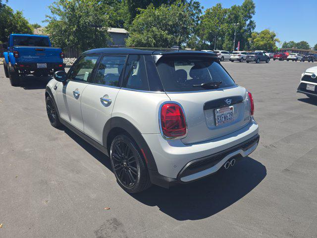 2022 MINI Hardtop Cooper S