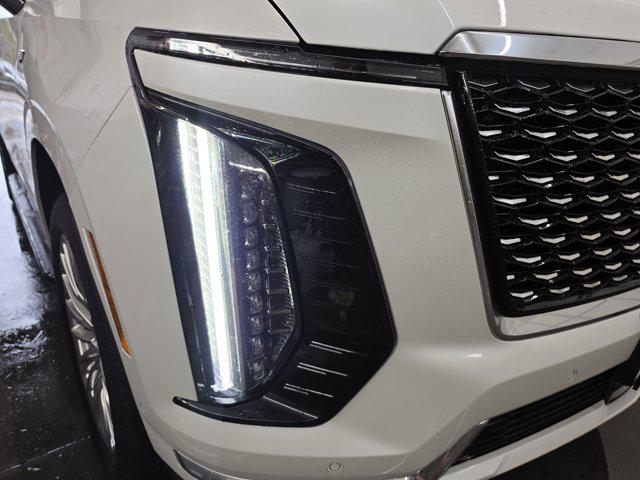 2025 Cadillac Escalade Premium Luxury