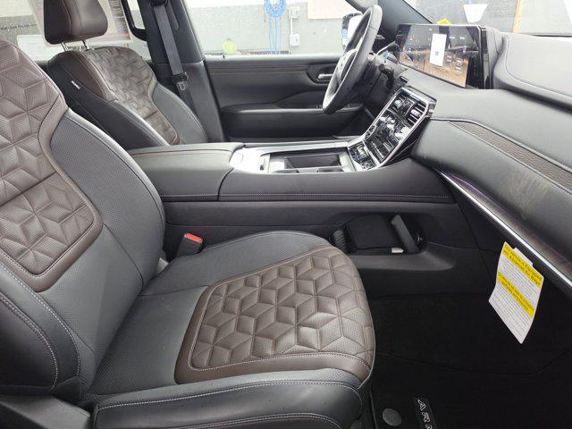 2025 Nissan Armada Platinum Reserve 4WD