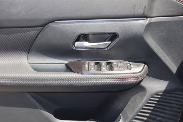 2025 Nissan Kicks SR Intelligent AWD