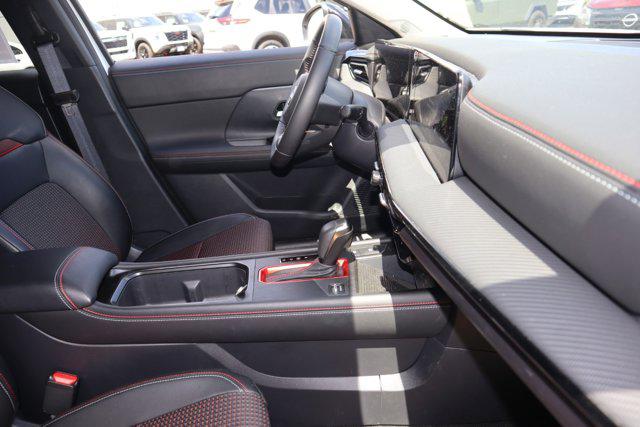 2025 Nissan Kicks SR Intelligent AWD
