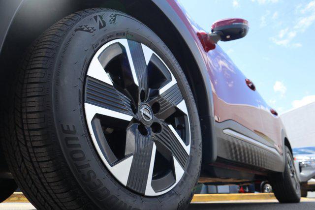 2025 Nissan Kicks SR Intelligent AWD