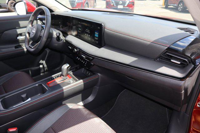 2025 Nissan Kicks SR Intelligent AWD