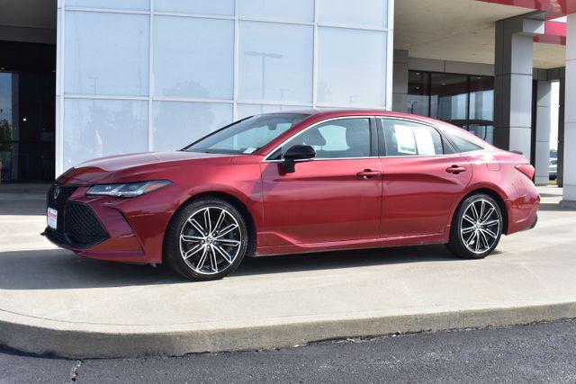 2019 Toyota Avalon Touring