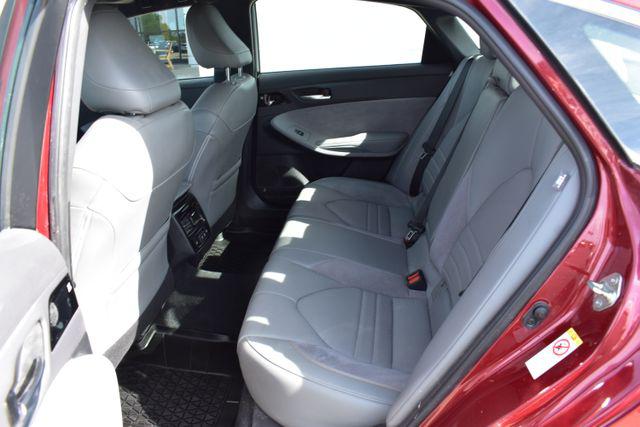 2019 Toyota Avalon Touring
