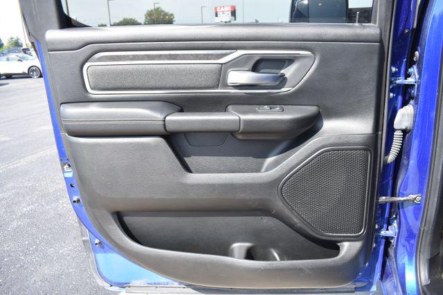 2019 Ram 1500 Big Horn/Lone Star Crew Cab 4x4 6'4" Box