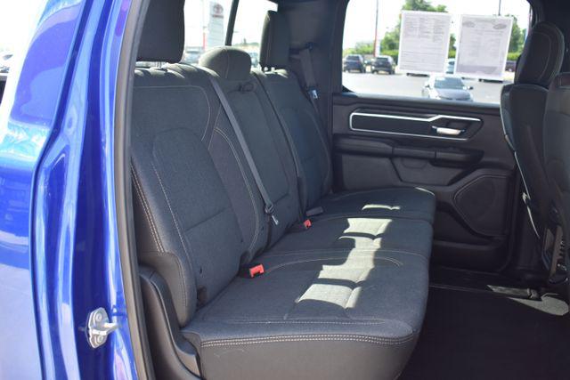 2019 Ram 1500 Big Horn/Lone Star Crew Cab 4x4 6'4" Box