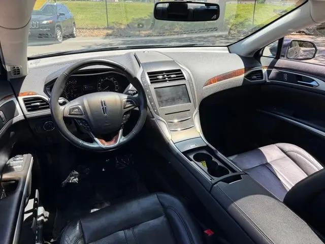 2013 Lincoln MKZ FWD