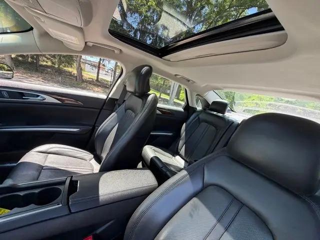 2013 Lincoln MKZ FWD