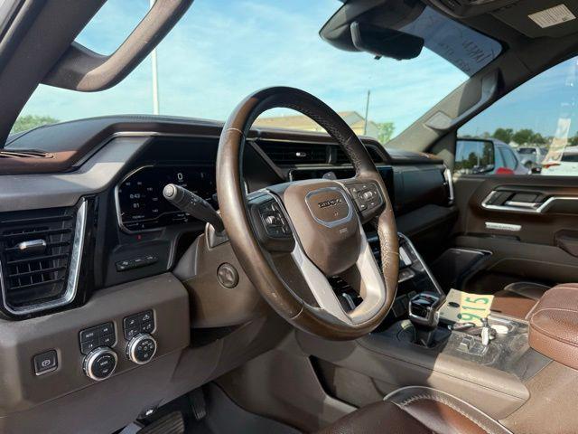 2024 GMC Sierra 1500 4WD Crew Cab Short Box Denali