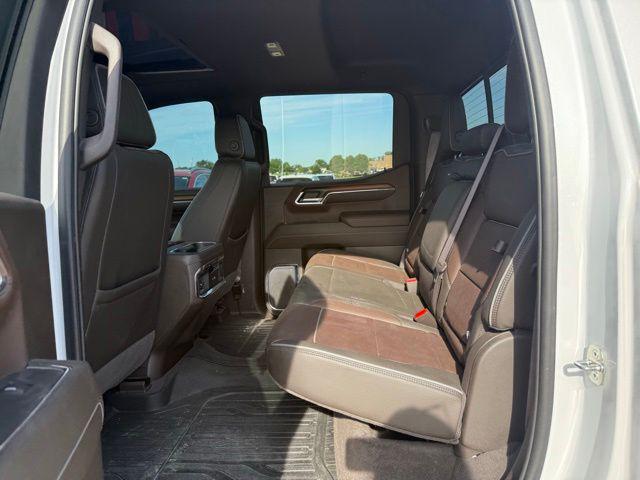 2024 GMC Sierra 1500 4WD Crew Cab Short Box Denali