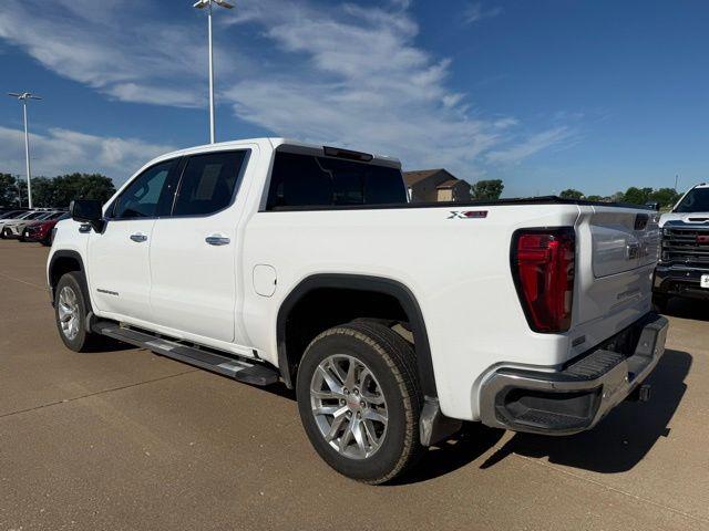 2024 GMC Sierra 1500 4WD Crew Cab Short Box SLT