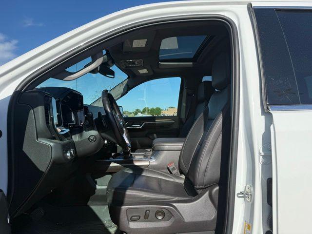 2024 GMC Sierra 1500 4WD Crew Cab Short Box SLT