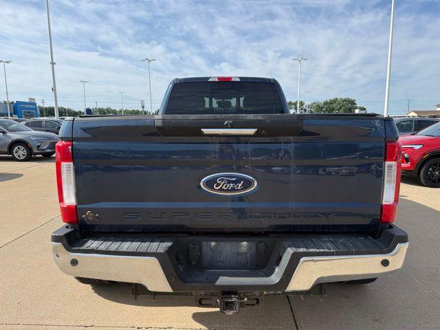 2017 Ford F-350 LARIAT
