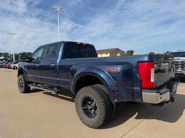 2017 Ford F-350 LARIAT