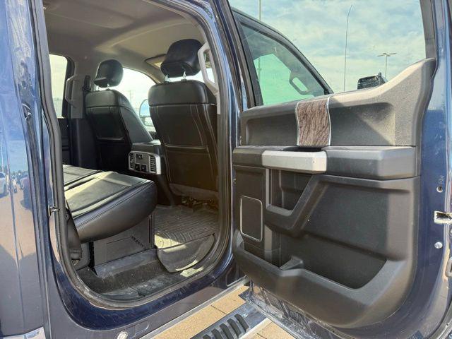2017 Ford F-350 LARIAT