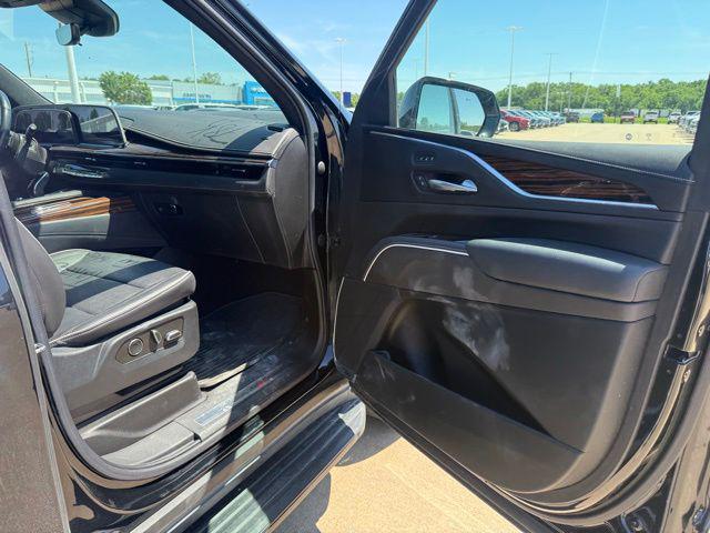 2021 Cadillac Escalade 4WD Premium Luxury
