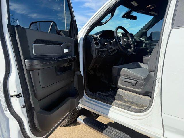 2022 Ram 2500 Big Horn Crew Cab 4x4 6'4" Box