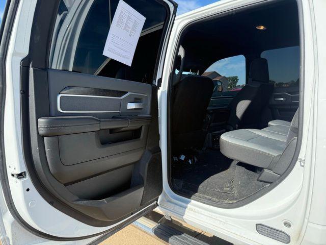 2022 Ram 2500 Big Horn Crew Cab 4x4 6'4" Box